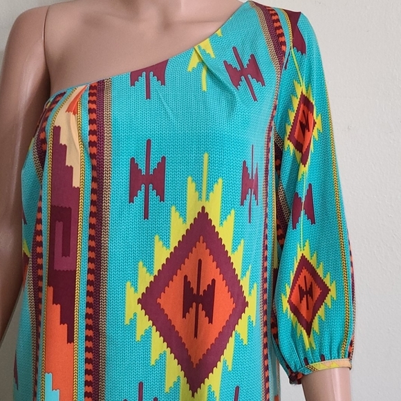 DEJAVU  Women's Mini Dress Green abstract Print 1‎ Shoulder Size S Small - Picture 8 of 13